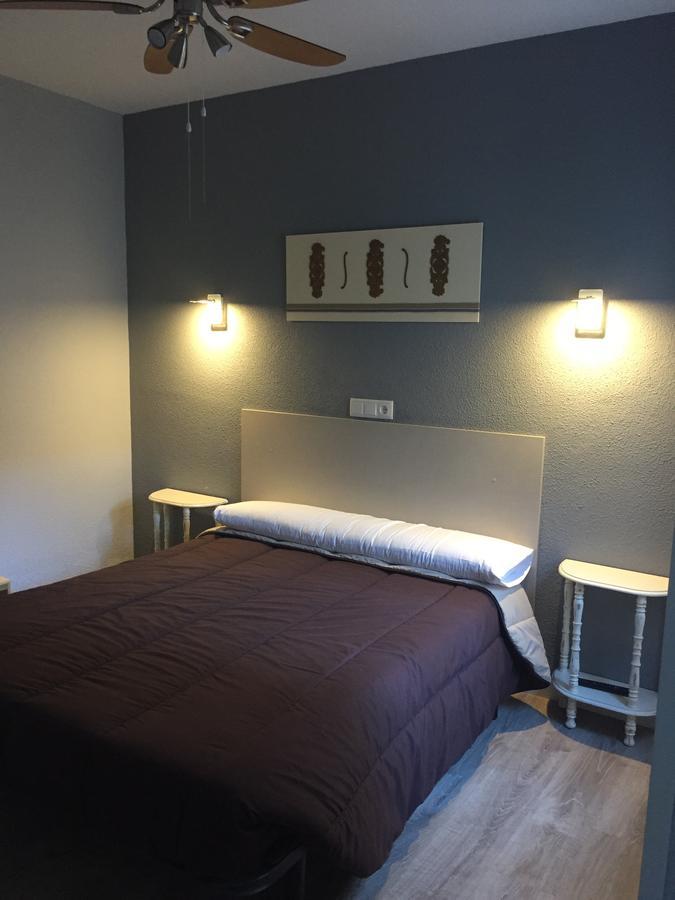 Hostal Rosales Aranda de Duero Ngoại thất bức ảnh