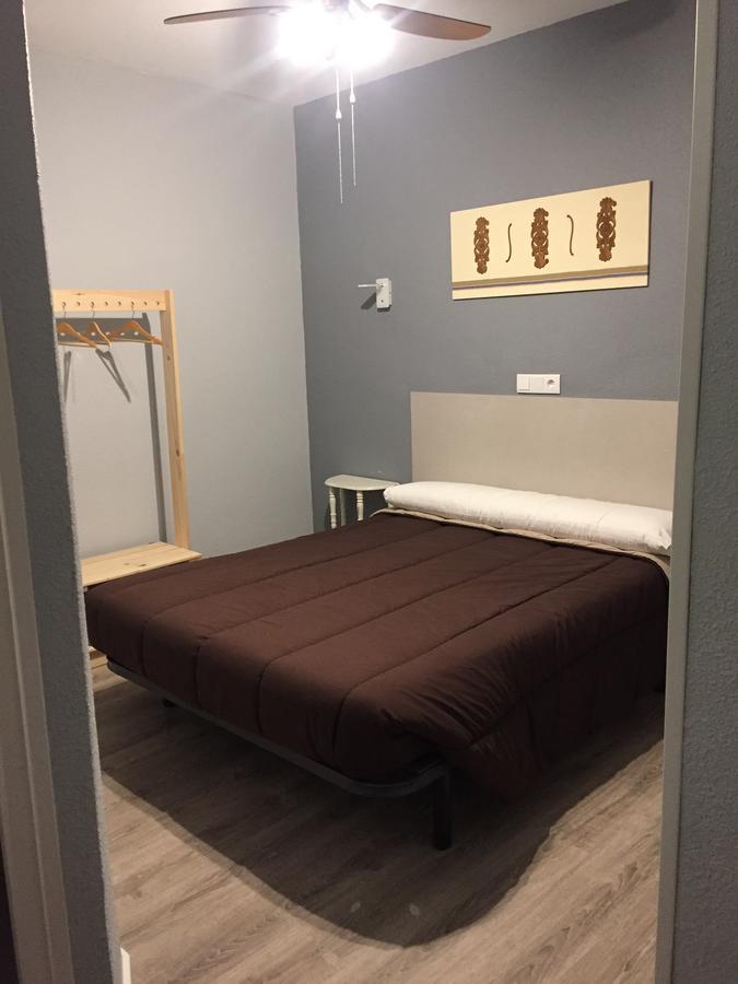 Hostal Rosales Aranda de Duero Ngoại thất bức ảnh
